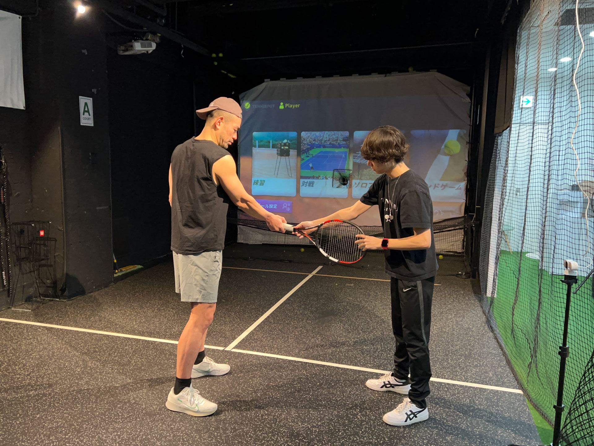 テニスル | 最新テクノロジーと的確コーチングで最短上達を実現